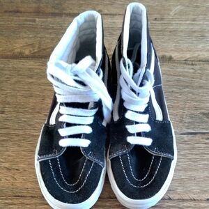 🦋JUNIORS VANS HIGH TOP SHOES🦋